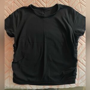 Lululemon cinched side workout top- black color size 6